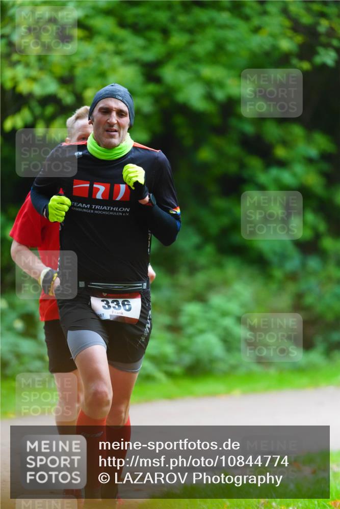 11.10.2026 - Bramfelder Halbmarathon 2026 LAZAROV Photography http://msf.ph/oto/10844774 11.10.2026 11:06:06 Laufen 336, 267 meine-sportfotos.de