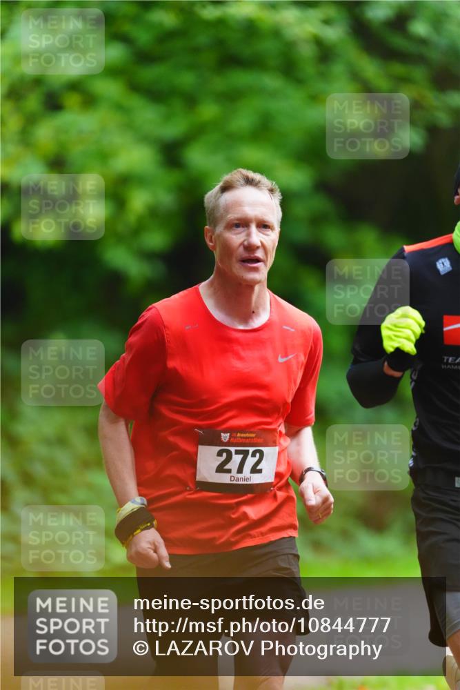 11.10.2026 - Bramfelder Halbmarathon 2026 LAZAROV Photography http://msf.ph/oto/10844777 11.10.2026 11:06:08 Laufen 35, 272 meine-sportfotos.de
