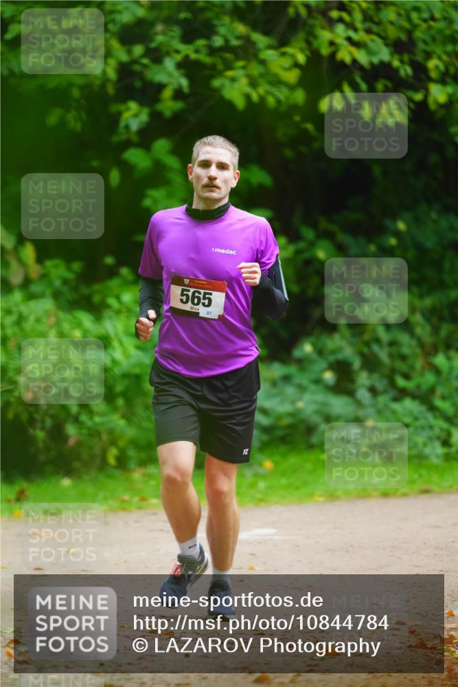 11.10.2026 - Bramfelder Halbmarathon 2026 LAZAROV Photography http://msf.ph/oto/10844784 11.10.2026 11:06:13 Laufen 565 meine-sportfotos.de