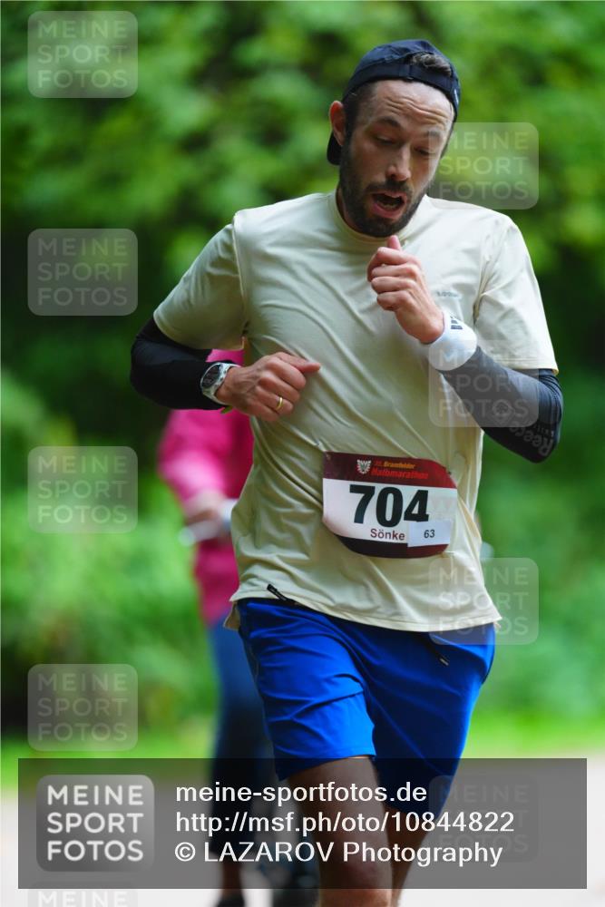 11.10.2026 - Bramfelder Halbmarathon 2026 LAZAROV Photography http://msf.ph/oto/10844822 11.10.2026 11:06:37 Laufen 35, 704, 63, 65 meine-sportfotos.de