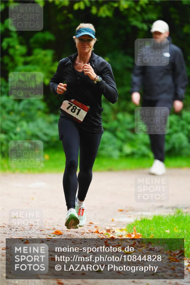 11.10.2026 - Bramfelder Halbmarathon 2026 LAZAROV Photography http://msf.ph/oto/10844828 11.10.2026 11:06:48 Laufen 781 meine-sportfotos.de