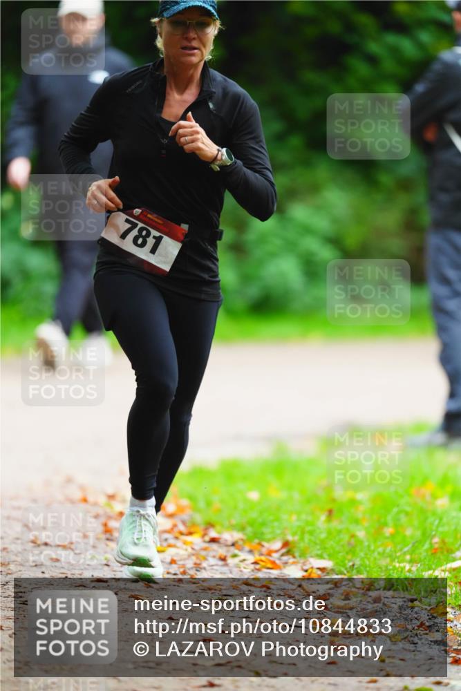 11.10.2026 - Bramfelder Halbmarathon 2026 LAZAROV Photography http://msf.ph/oto/10844833 11.10.2026 11:06:49 Laufen 781 meine-sportfotos.de