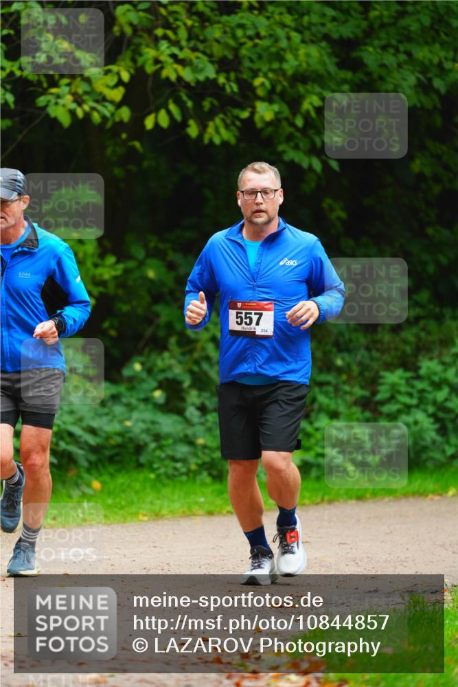 11.10.2026 - Bramfelder Halbmarathon 2026 LAZAROV Photography http://msf.ph/oto/10844857 11.10.2026 11:07:17 Laufen 557, 254 meine-sportfotos.de