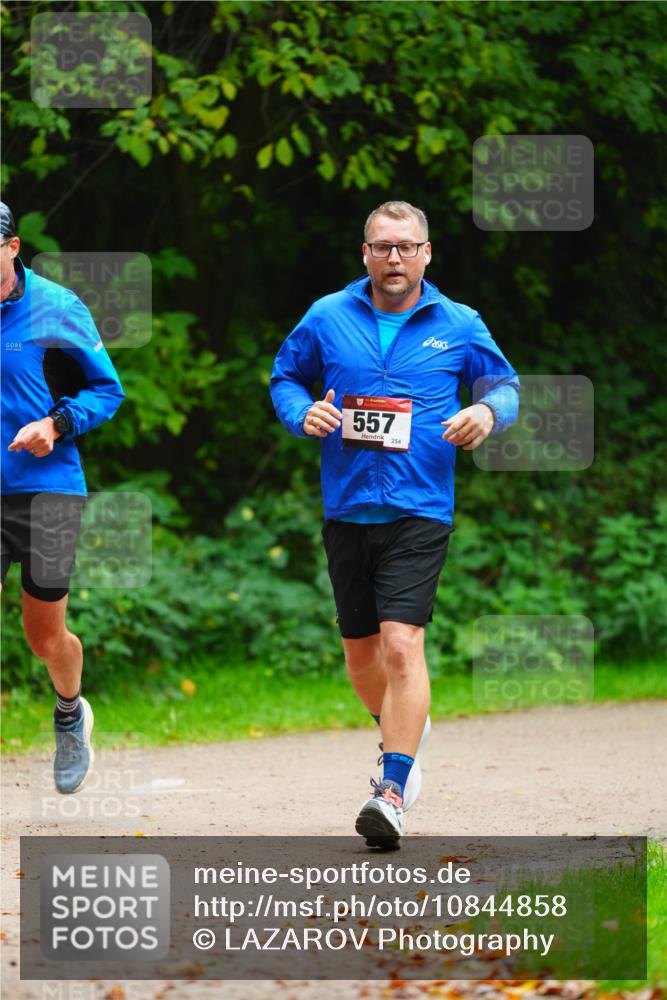 11.10.2026 - Bramfelder Halbmarathon 2026 LAZAROV Photography http://msf.ph/oto/10844858 11.10.2026 11:07:17 Laufen 557 meine-sportfotos.de