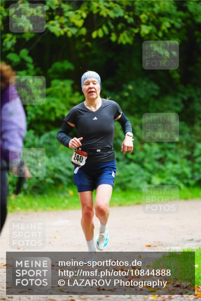 11.10.2026 - Bramfelder Halbmarathon 2026 LAZAROV Photography http://msf.ph/oto/10844888 11.10.2026 11:07:33 Laufen 240 meine-sportfotos.de