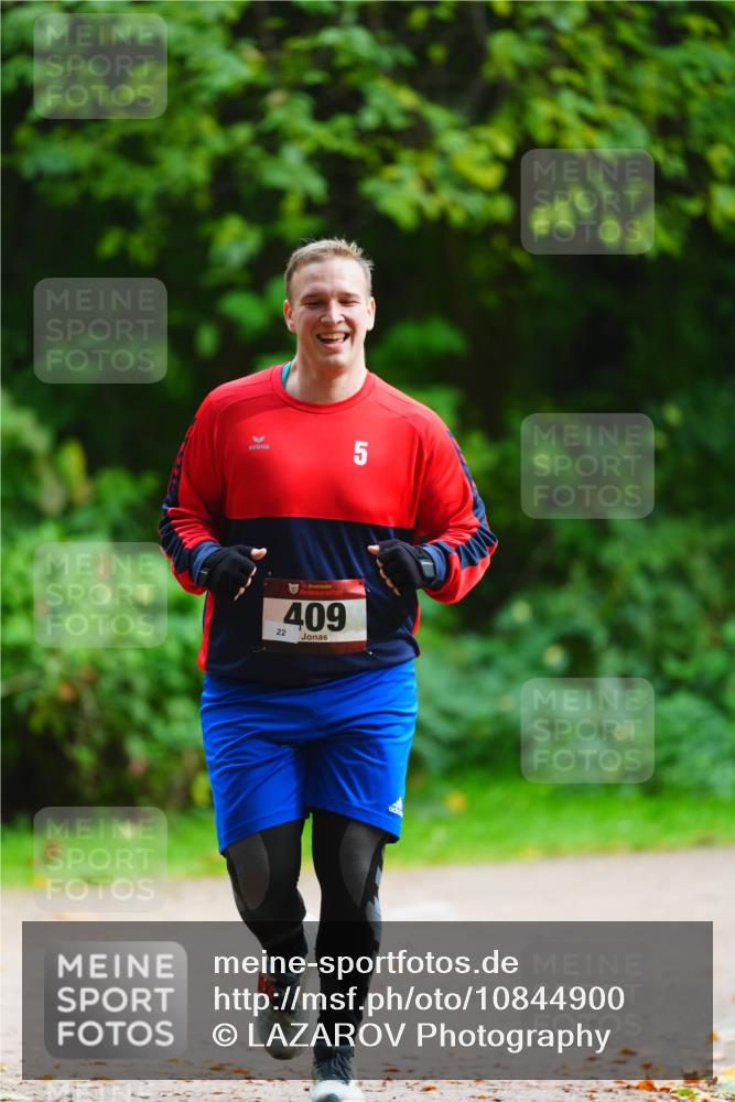 11.10.2026 - Bramfelder Halbmarathon 2026 LAZAROV Photography http://msf.ph/oto/10844900 11.10.2026 11:07:37 Laufen 5, 95, 409, 22 meine-sportfotos.de