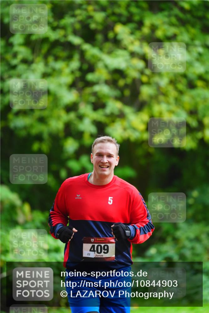 11.10.2026 - Bramfelder Halbmarathon 2026 LAZAROV Photography http://msf.ph/oto/10844903 11.10.2026 11:07:38 Laufen 5, 35, 409, 22 meine-sportfotos.de