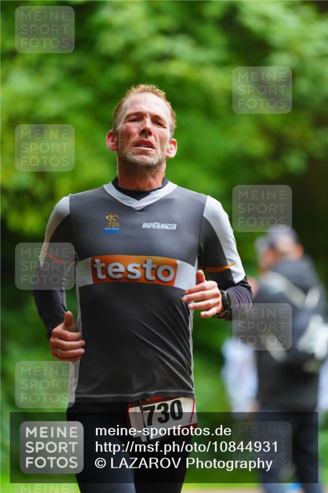 11.10.2026 - Bramfelder Halbmarathon 2026 LAZAROV Photography http://msf.ph/oto/10844931 11.10.2026 11:08:21 Laufen 730, 252 meine-sportfotos.de