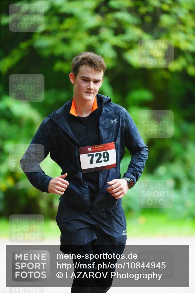 11.10.2026 - Bramfelder Halbmarathon 2026 LAZAROV Photography http://msf.ph/oto/10844945 11.10.2026 11:08:41 Laufen 729 meine-sportfotos.de