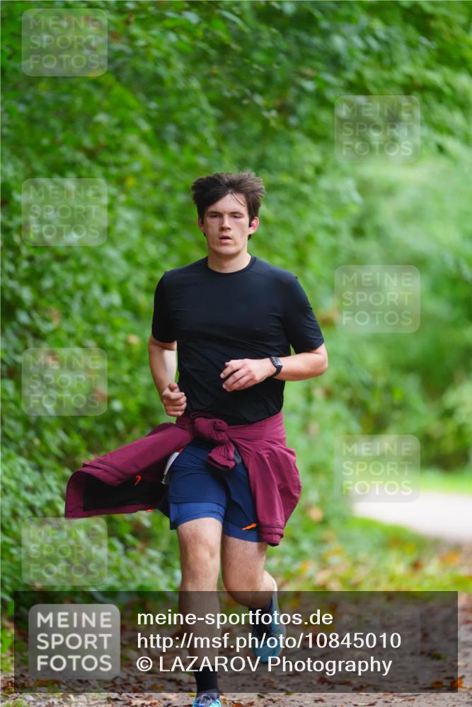 11.10.2026 - Bramfelder Halbmarathon 2026 LAZAROV Photography http://msf.ph/oto/10845010 11.10.2026 11:10:01 Laufen  meine-sportfotos.de