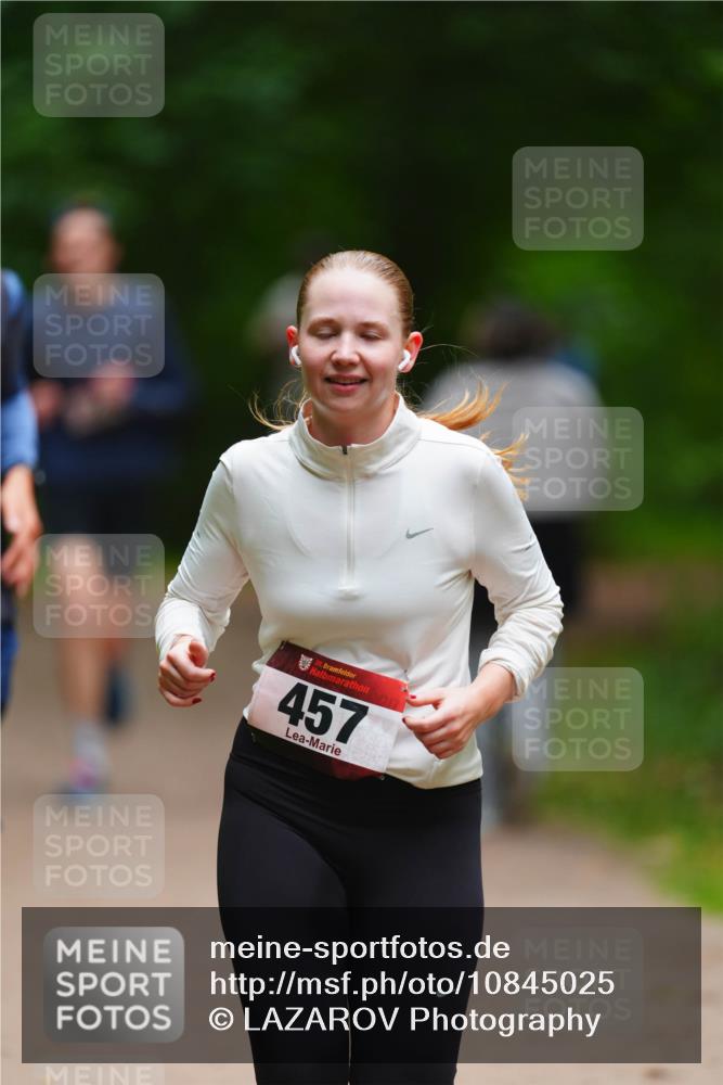 11.10.2026 - Bramfelder Halbmarathon 2026 LAZAROV Photography http://msf.ph/oto/10845025 11.10.2026 11:11:09 Laufen 35, 457 meine-sportfotos.de