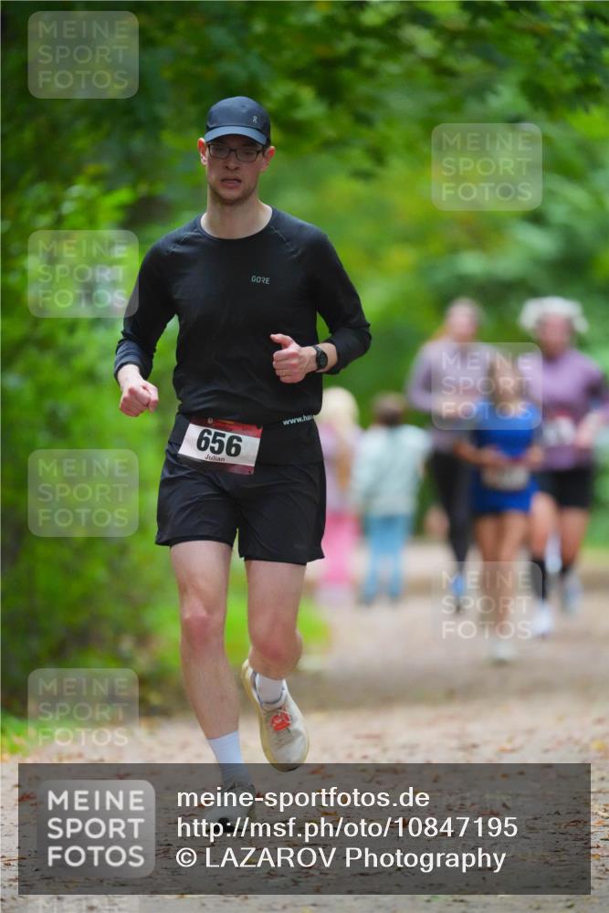 11.10.2026 - Bramfelder Halbmarathon 2026 LAZAROV Photography http://msf.ph/oto/10847195 11.10.2026 11:38:38 Laufen 656 meine-sportfotos.de