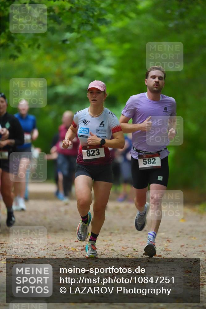 11.10.2026 - Bramfelder Halbmarathon 2026 LAZAROV Photography http://msf.ph/oto/10847251 11.10.2026 11:39:17 Laufen 823, 582 meine-sportfotos.de
