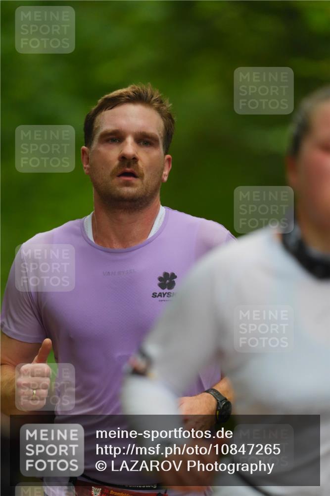 11.10.2026 - Bramfelder Halbmarathon 2026 LAZAROV Photography http://msf.ph/oto/10847265 11.10.2026 11:39:22 Laufen 35 meine-sportfotos.de