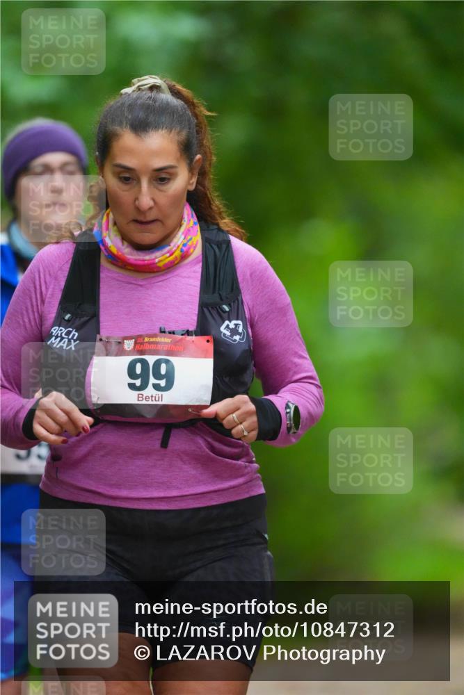 11.10.2026 - Bramfelder Halbmarathon 2026 LAZAROV Photography http://msf.ph/oto/10847312 11.10.2026 11:39:55 Laufen 35, 99 meine-sportfotos.de