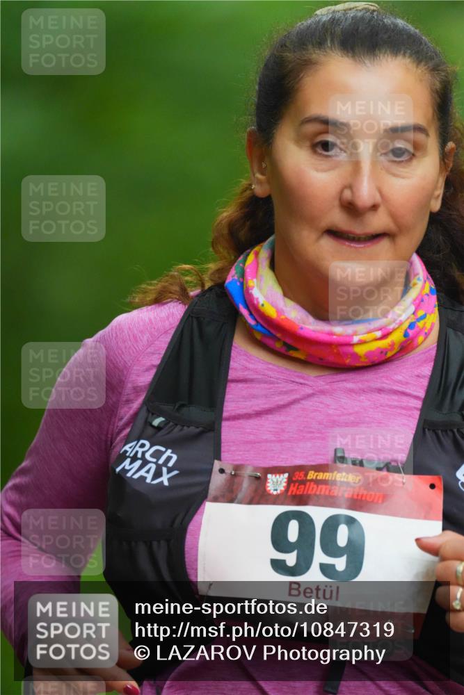11.10.2026 - Bramfelder Halbmarathon 2026 LAZAROV Photography http://msf.ph/oto/10847319 11.10.2026 11:39:57 Laufen 35, 99 meine-sportfotos.de