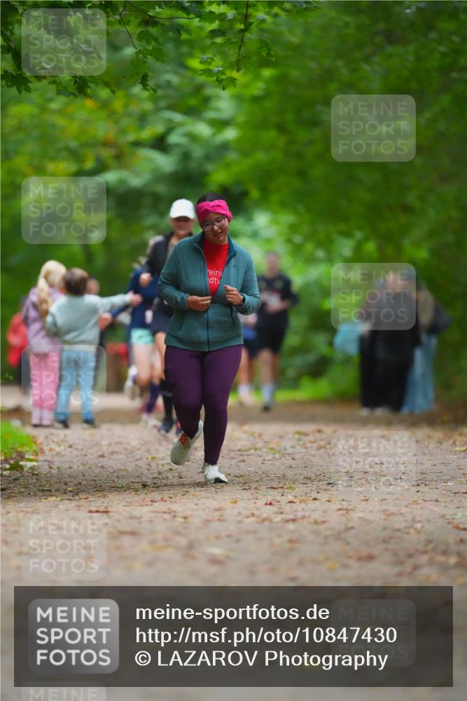 11.10.2026 - Bramfelder Halbmarathon 2026 LAZAROV Photography http://msf.ph/oto/10847430 11.10.2026 11:41:13 Laufen  meine-sportfotos.de