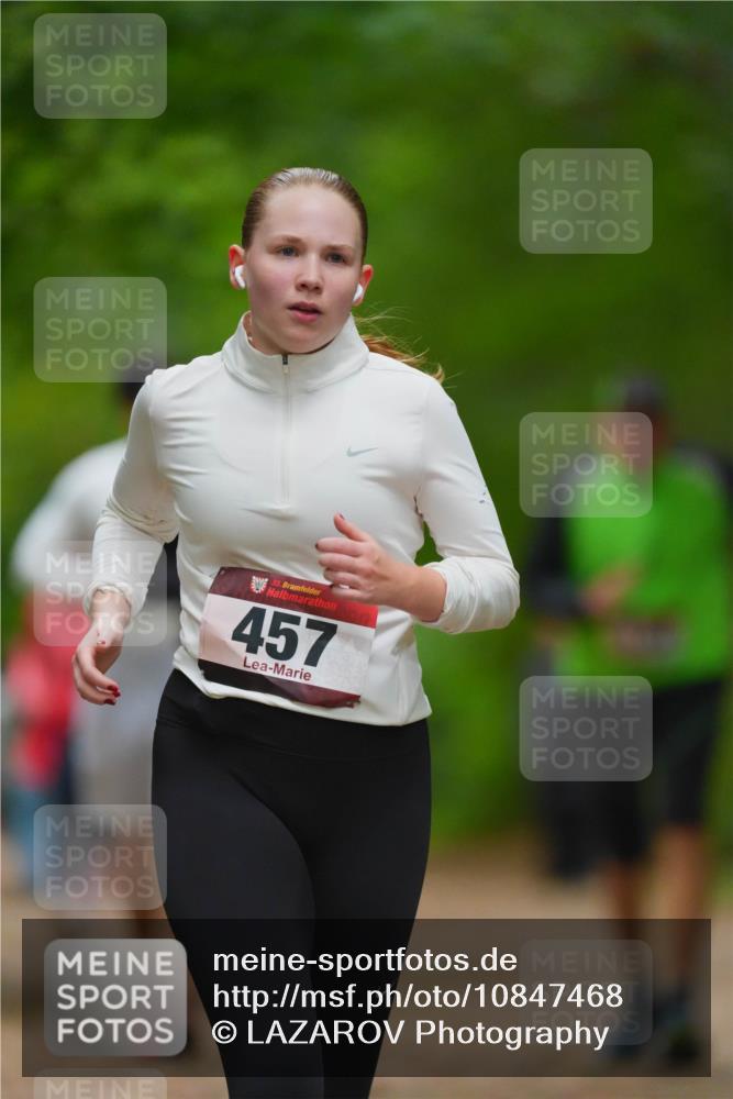 11.10.2026 - Bramfelder Halbmarathon 2026 LAZAROV Photography http://msf.ph/oto/10847468 11.10.2026 11:41:41 Laufen 35, 457 meine-sportfotos.de