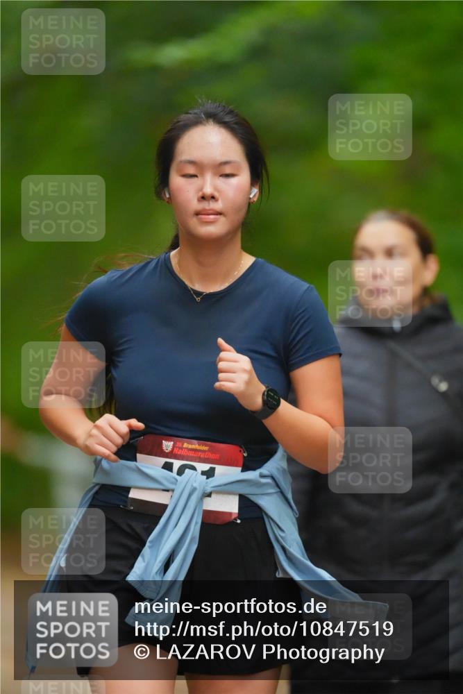 11.10.2026 - Bramfelder Halbmarathon 2026 LAZAROV Photography http://msf.ph/oto/10847519 11.10.2026 11:42:28 Laufen 35 meine-sportfotos.de