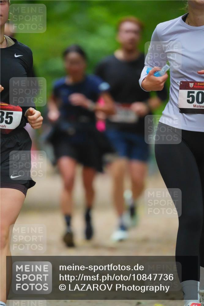 11.10.2026 - Bramfelder Halbmarathon 2026 LAZAROV Photography http://msf.ph/oto/10847736 11.10.2026 11:45:46 Laufen 35, 35, 50 meine-sportfotos.de