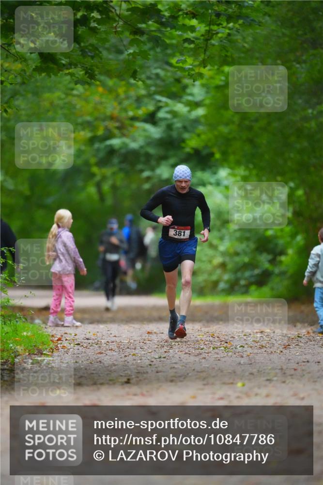 11.10.2026 - Bramfelder Halbmarathon 2026 LAZAROV Photography http://msf.ph/oto/10847786 11.10.2026 11:46:34 Laufen 381 meine-sportfotos.de
