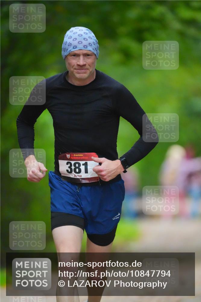 11.10.2026 - Bramfelder Halbmarathon 2026 LAZAROV Photography http://msf.ph/oto/10847794 11.10.2026 11:46:44 Laufen 381 meine-sportfotos.de