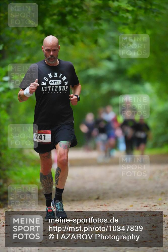 11.10.2026 - Bramfelder Halbmarathon 2026 LAZAROV Photography http://msf.ph/oto/10847839 11.10.2026 11:47:33 Laufen 241 meine-sportfotos.de