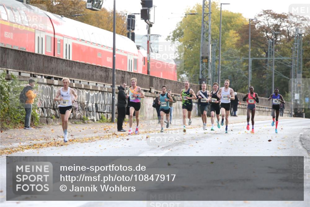 25.10.2026 - hella hamburg halbmarathon Jannik Wohlers http://msf.ph/oto/10847917 25.10.2026 10:10:46 Lombardsbrücke  meine-sportfotos.de