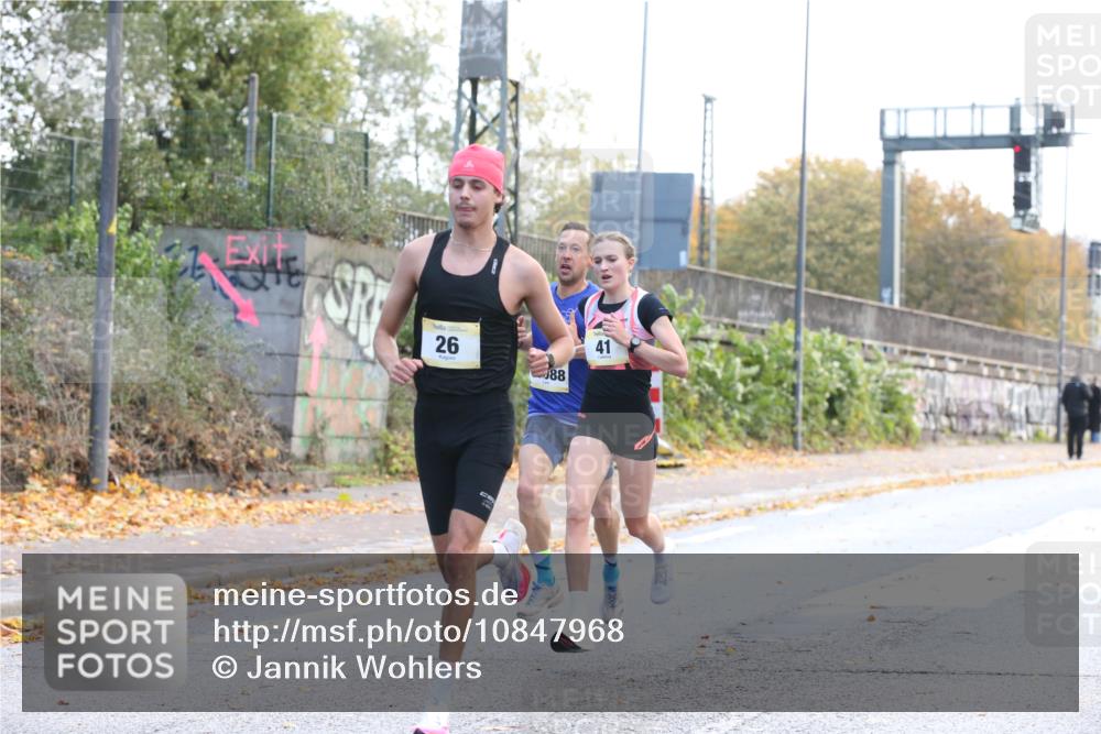 25.10.2026 - hella hamburg halbmarathon Jannik Wohlers http://msf.ph/oto/10847968 25.10.2026 10:12:41 Lombardsbrücke 41, 26, 30088 meine-sportfotos.de