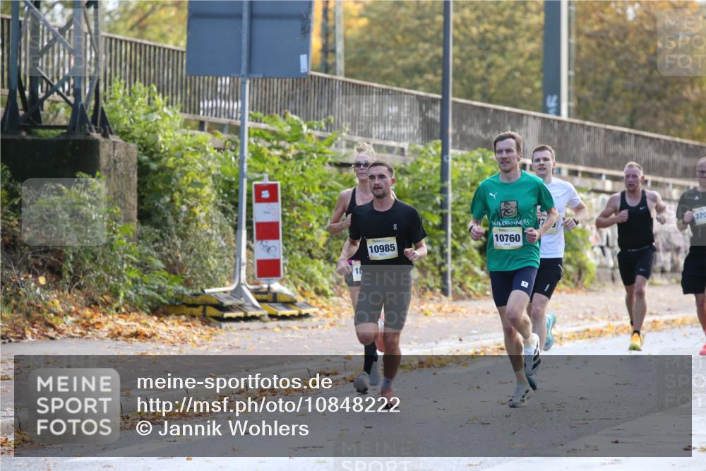 25.10.2026 - hella hamburg halbmarathon Jannik Wohlers http://msf.ph/oto/10848222 25.10.2026 10:15:23 Lombardsbrücke 21049, 20014, 25044, 10760, 10985 meine-sportfotos.de