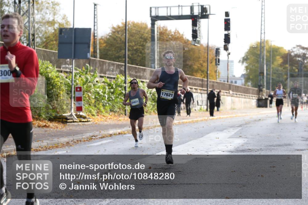 25.10.2026 - hella hamburg halbmarathon Jannik Wohlers http://msf.ph/oto/10848280 25.10.2026 10:15:47 Lombardsbrücke 33007, 17621 meine-sportfotos.de