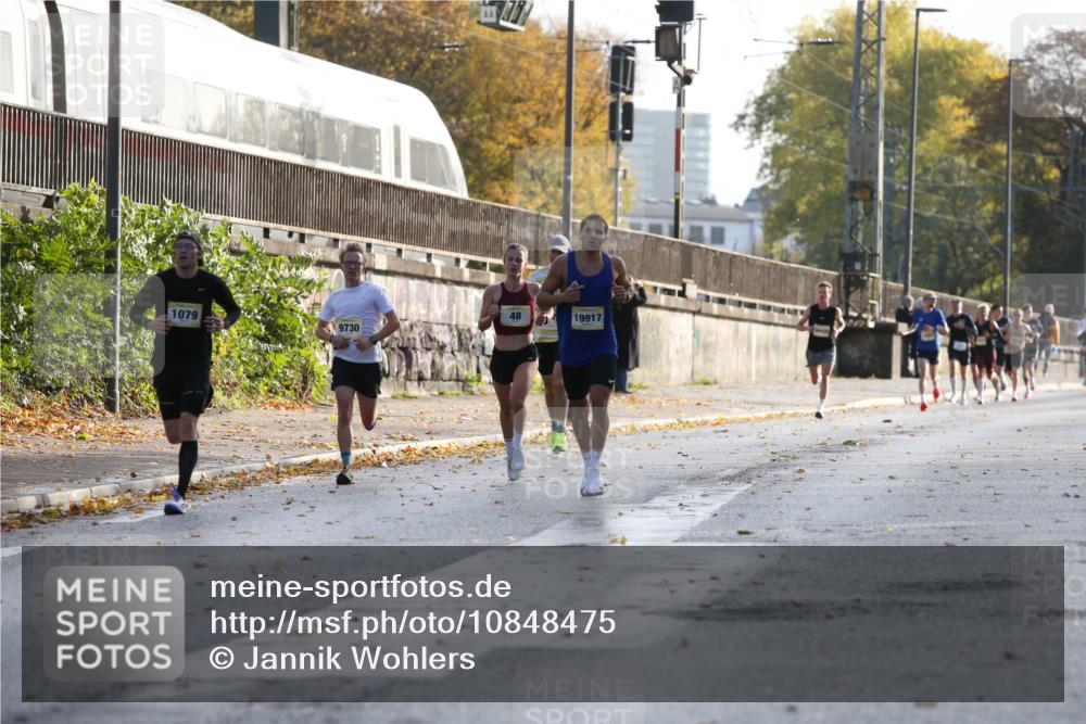 25.10.2026 - hella hamburg halbmarathon Jannik Wohlers http://msf.ph/oto/10848475 25.10.2026 10:16:52 Lombardsbrücke 35675, 36108, 32551 meine-sportfotos.de