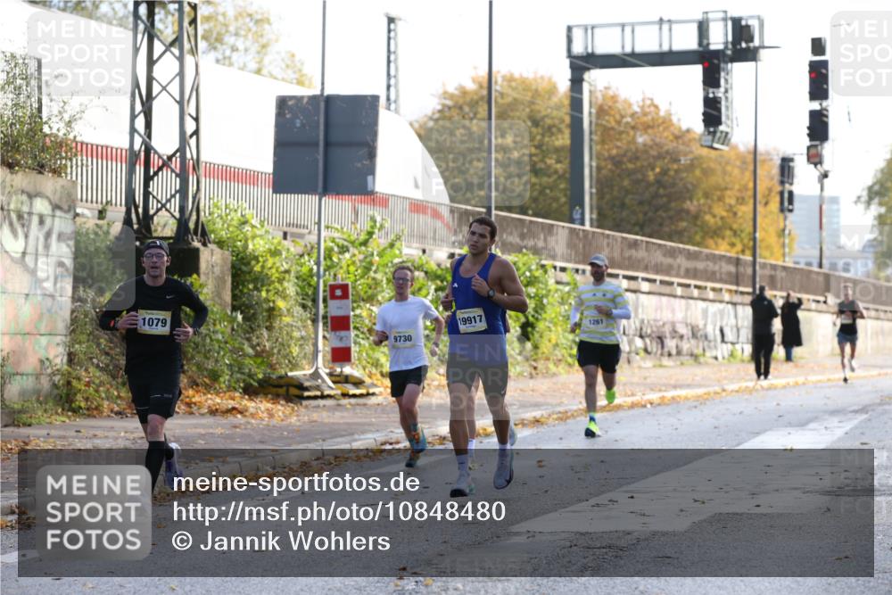 25.10.2026 - hella hamburg halbmarathon Jannik Wohlers http://msf.ph/oto/10848480 25.10.2026 10:16:56 Lombardsbrücke 1079, 19917 meine-sportfotos.de