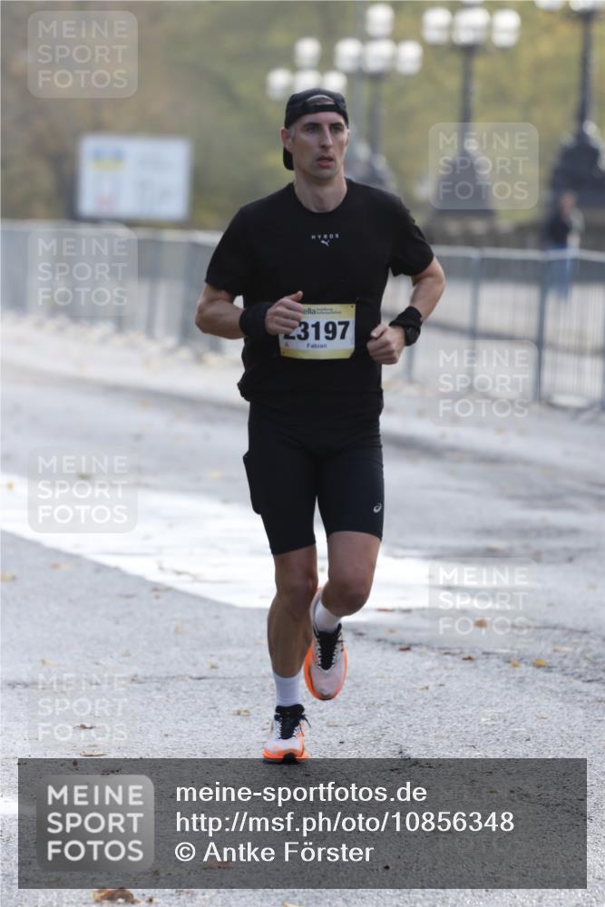 25.10.2026 - hella hamburg halbmarathon Antke Förster http://msf.ph/oto/10856348 25.10.2026 10:14:15 Lombardsbrücke 23197, 30471 meine-sportfotos.de