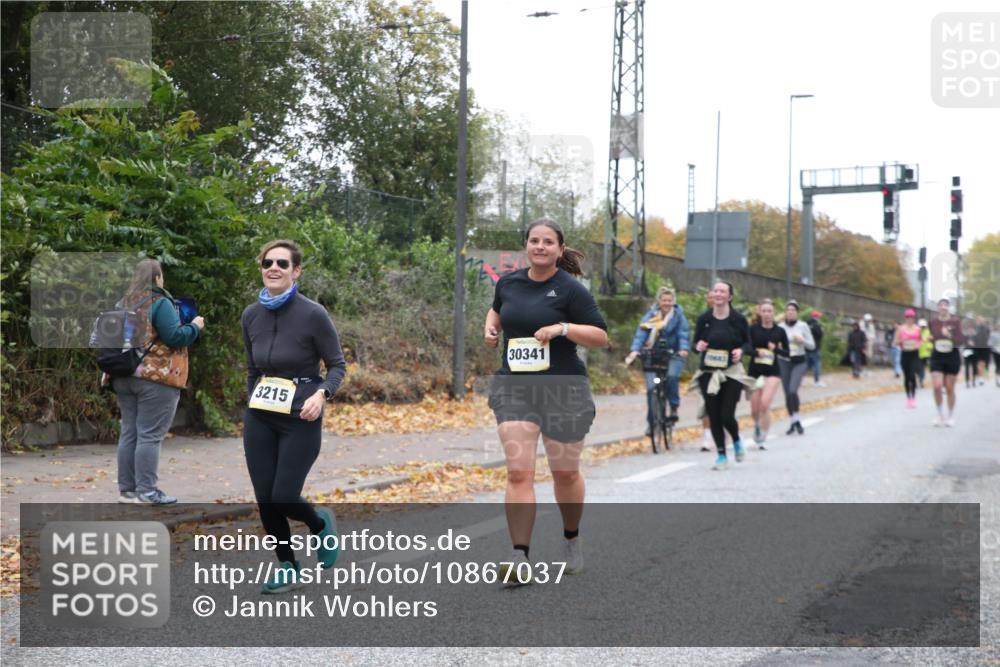 25.10.2026 - hella hamburg halbmarathon Jannik Wohlers http://msf.ph/oto/10867037 25.10.2026 12:26:47 Lombardsbrücke 14720, 3215, 30341 meine-sportfotos.de