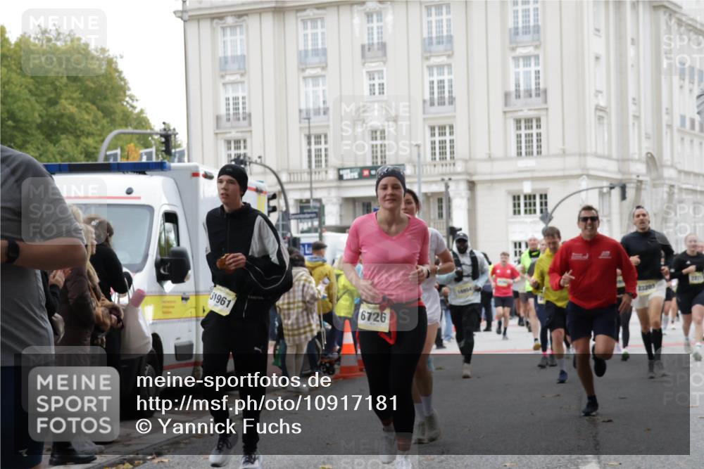 25.10.2026 - hella hamburg halbmarathon Yannick Fuchs http://msf.ph/oto/10917181 25.10.2026 12:26:41 20KM 13825, 4535, 15693, 18773, 9693, 30259, 31253, 12640, 23845, 3701, 6726, 16640, 21787, 10534, 31961, 35141, 19751, 18854, 17688, 8386, 23203, 2950, 5908, 2271 meine-sportfotos.de