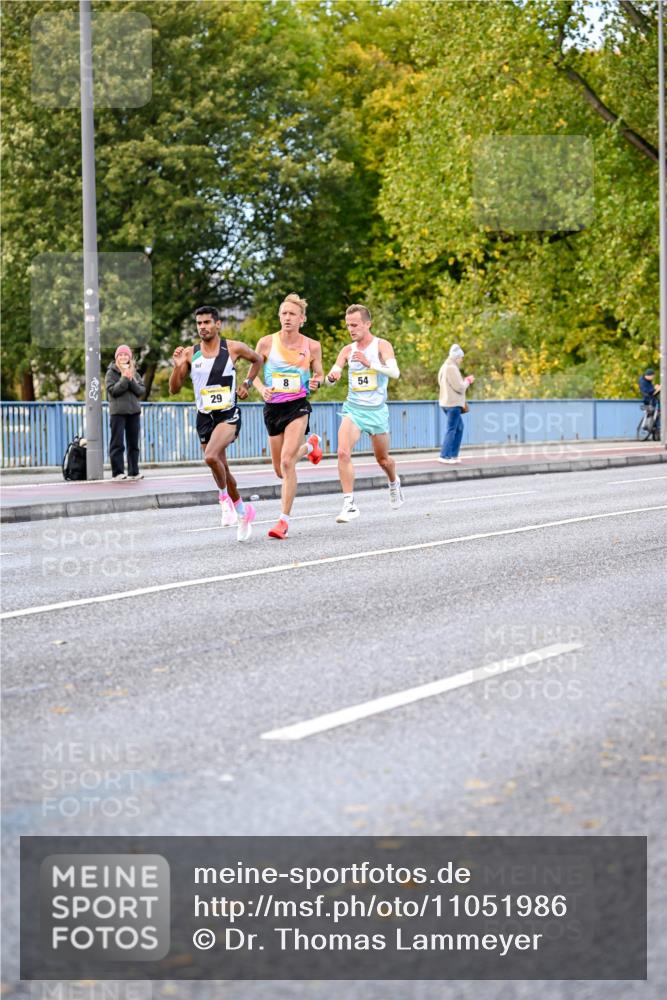25.10.2026 - hella hamburg halbmarathon Dr. Thomas Lammeyer http://msf.ph/oto/11051986 25.10.2026 10:09:06 Kennedybrücke 29, 54 meine-sportfotos.de