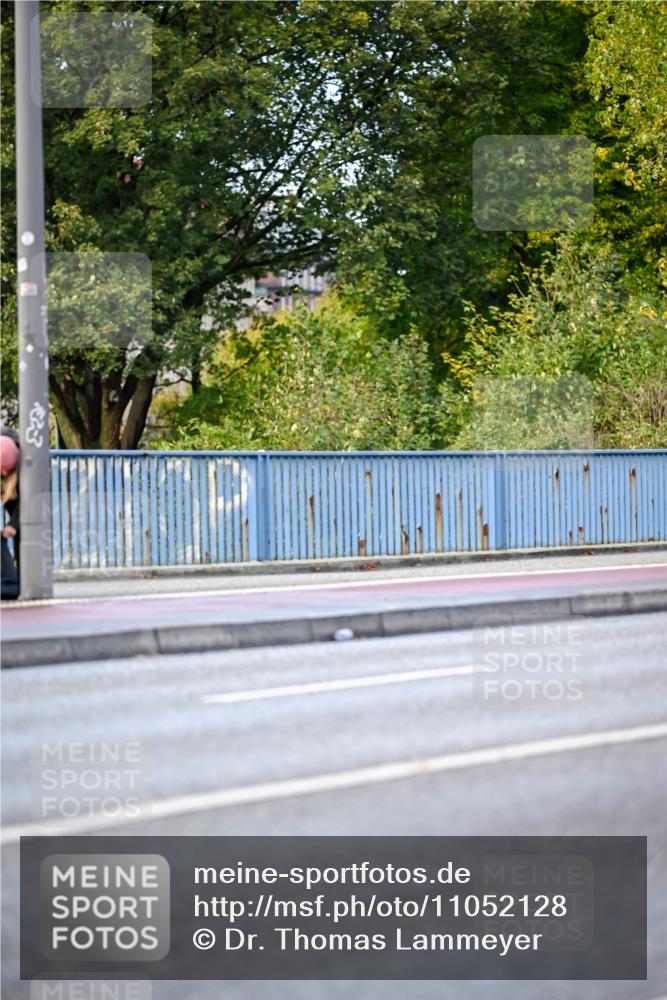 25.10.2026 - hella hamburg halbmarathon Dr. Thomas Lammeyer http://msf.ph/oto/11052128 25.10.2026 10:10:37 Kennedybrücke  meine-sportfotos.de