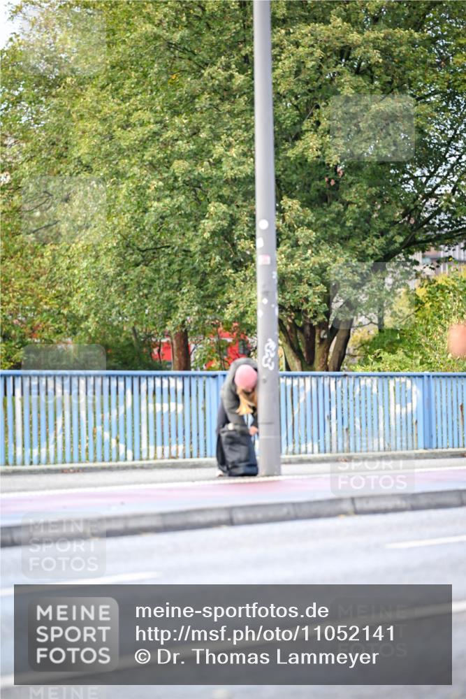 25.10.2026 - hella hamburg halbmarathon Dr. Thomas Lammeyer http://msf.ph/oto/11052141 25.10.2026 10:10:38 Kennedybrücke 323 meine-sportfotos.de