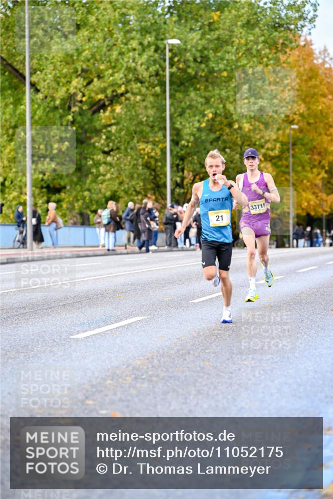 25.10.2026 - hella hamburg halbmarathon Dr. Thomas Lammeyer http://msf.ph/oto/11052175 25.10.2026 10:10:54 Kennedybrücke 33715, 2, 21 meine-sportfotos.de