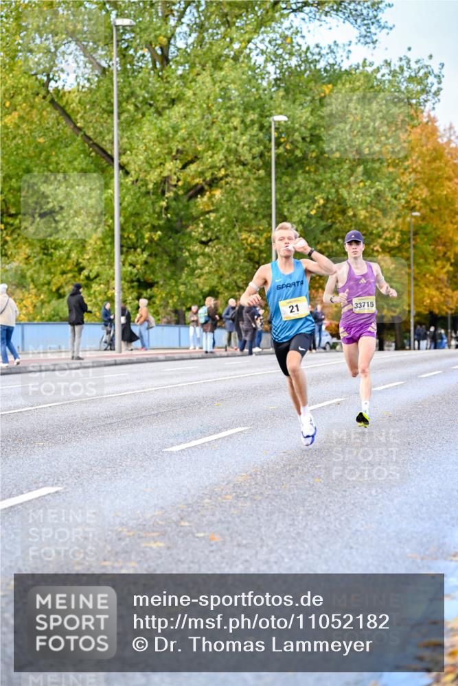 25.10.2026 - hella hamburg halbmarathon Dr. Thomas Lammeyer http://msf.ph/oto/11052182 25.10.2026 10:10:54 Kennedybrücke 21, 33715 meine-sportfotos.de