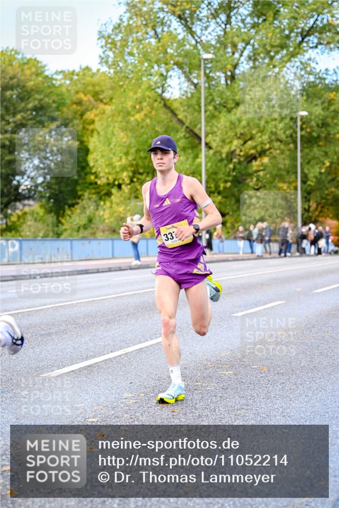 25.10.2026 - hella hamburg halbmarathon Dr. Thomas Lammeyer http://msf.ph/oto/11052214 25.10.2026 10:10:56 Kennedybrücke 332 meine-sportfotos.de