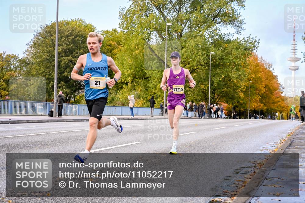 25.10.2026 - hella hamburg halbmarathon Dr. Thomas Lammeyer http://msf.ph/oto/11052217 25.10.2026 10:10:56 Kennedybrücke 21, 33715 meine-sportfotos.de