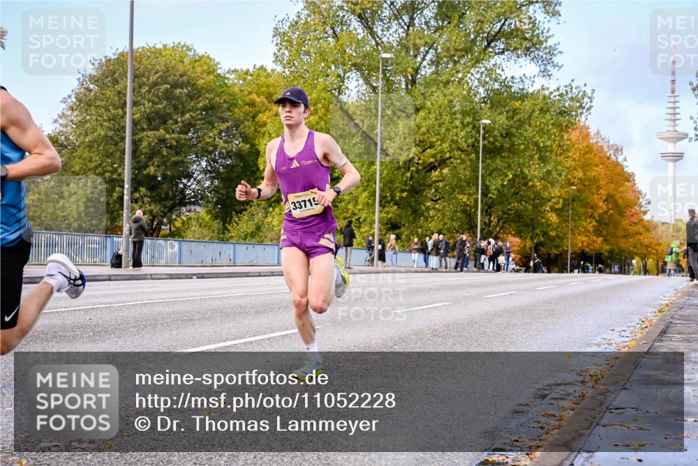 25.10.2026 - hella hamburg halbmarathon Dr. Thomas Lammeyer http://msf.ph/oto/11052228 25.10.2026 10:10:57 Kennedybrücke 33715 meine-sportfotos.de
