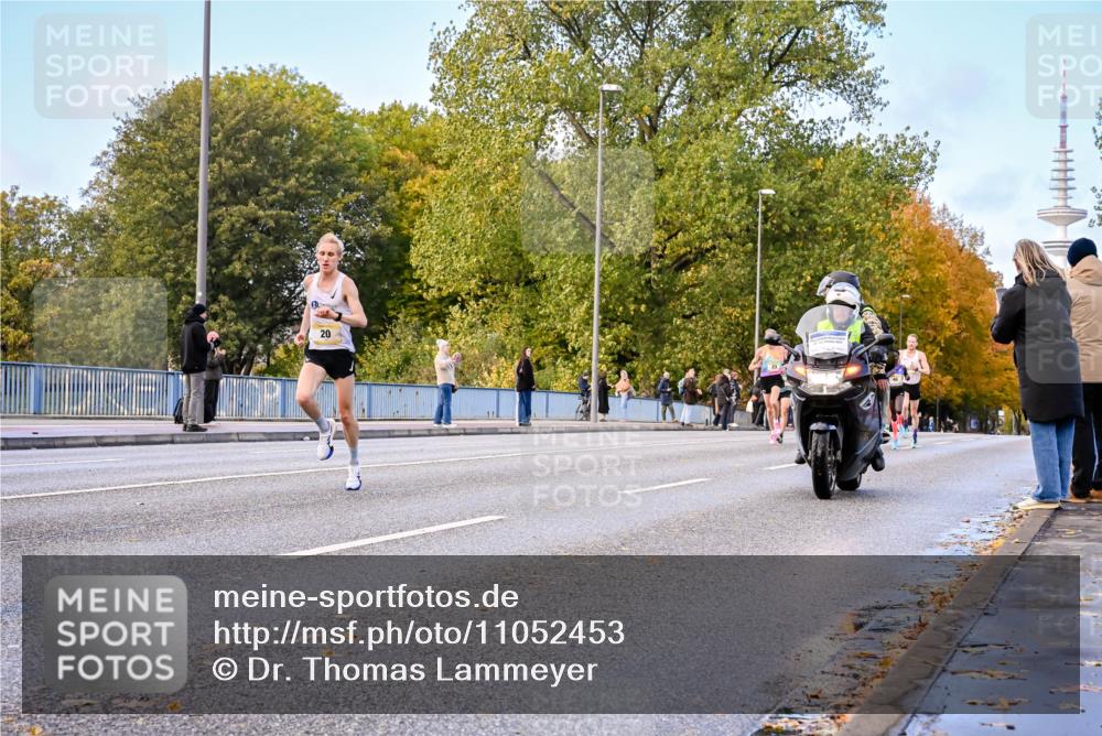 25.10.2026 - hella hamburg halbmarathon Dr. Thomas Lammeyer http://msf.ph/oto/11052453 25.10.2026 10:12:28 Kennedybrücke 20, 23 meine-sportfotos.de