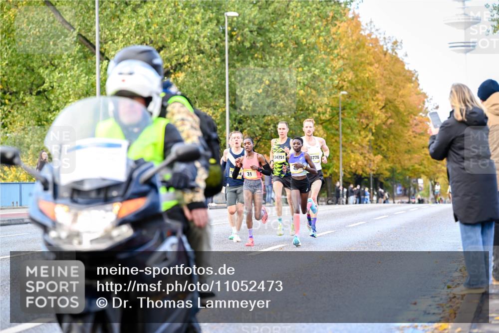25.10.2026 - hella hamburg halbmarathon Dr. Thomas Lammeyer http://msf.ph/oto/11052473 25.10.2026 10:12:29 Kennedybrücke 31, 34751, 5778 meine-sportfotos.de