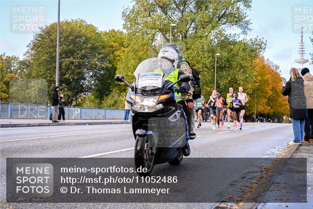 25.10.2026 - hella hamburg halbmarathon Dr. Thomas Lammeyer http://msf.ph/oto/11052486 25.10.2026 10:12:30 Kennedybrücke 3, 25, 2026, 23, 2, 34074, 31, 34751 meine-sportfotos.de