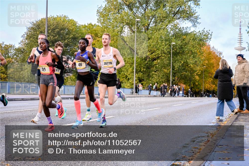 25.10.2026 - hella hamburg halbmarathon Dr. Thomas Lammeyer http://msf.ph/oto/11052567 25.10.2026 10:12:33 Kennedybrücke 31, 87, 46, 35778 meine-sportfotos.de