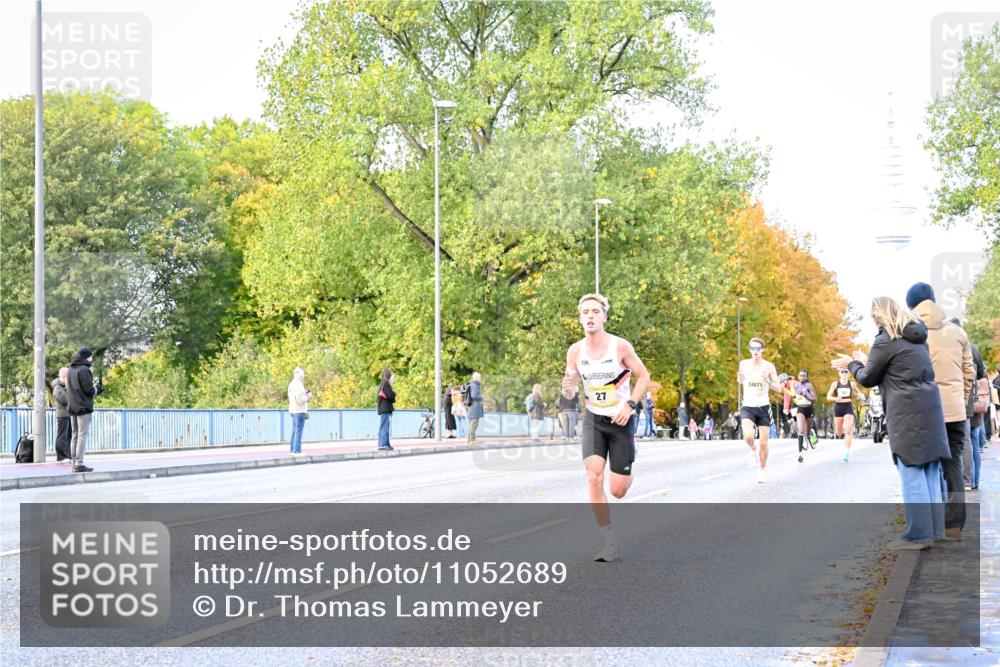 25.10.2026 - hella hamburg halbmarathon Dr. Thomas Lammeyer http://msf.ph/oto/11052689 25.10.2026 10:13:16 Kennedybrücke 27, 34671 meine-sportfotos.de