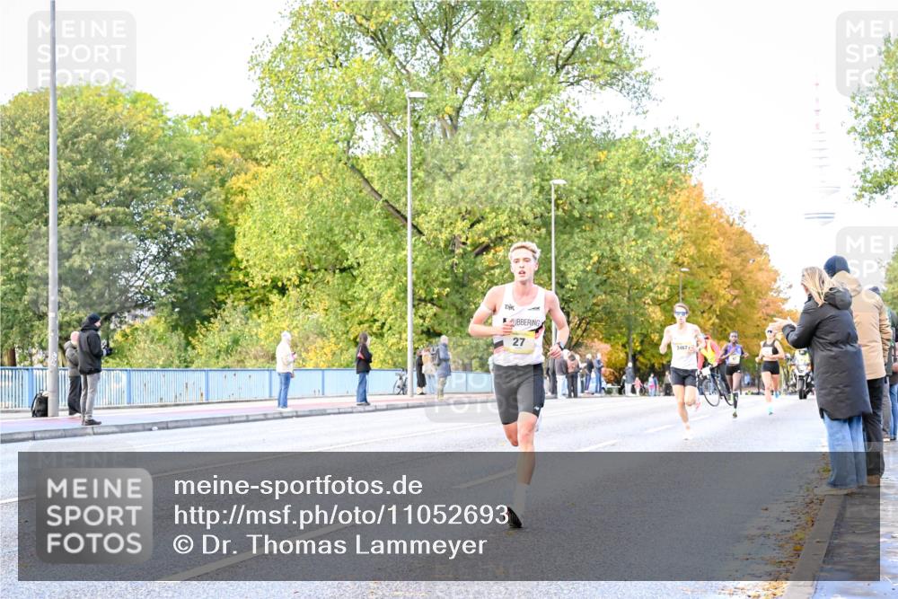25.10.2026 - hella hamburg halbmarathon Dr. Thomas Lammeyer http://msf.ph/oto/11052693 25.10.2026 10:13:16 Kennedybrücke 27, 3467 meine-sportfotos.de